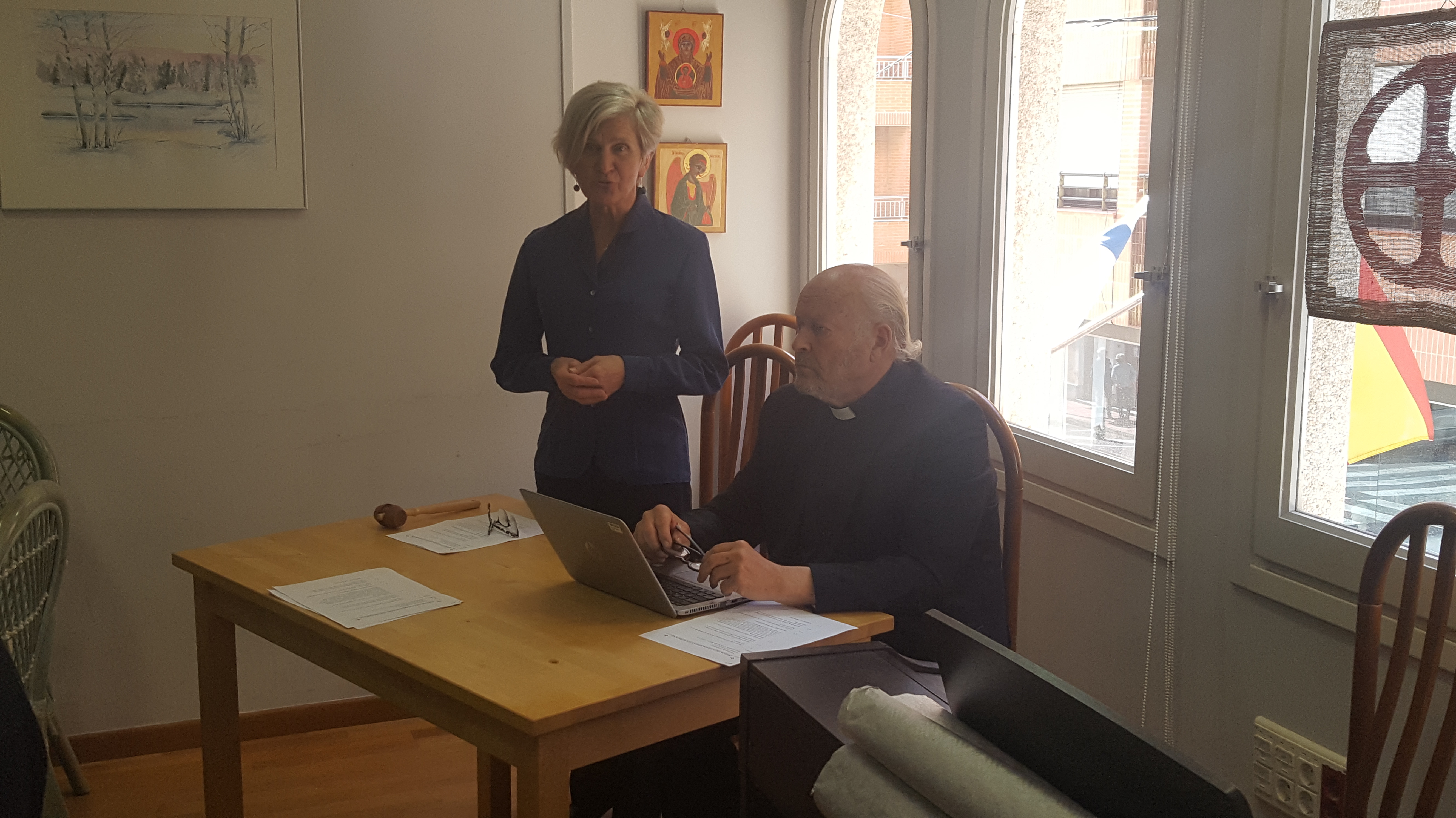 Avaa kuva isommaksi Seurakunnan kevätkokous 29.02.2020 Seurakuntaneuvoston pj Paula Kaikkonen avaa kokouksen